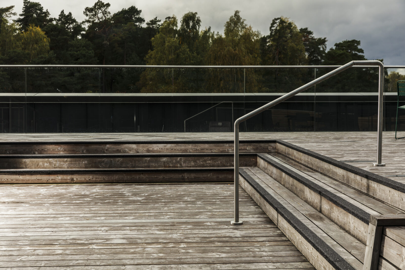 LEAD THE WAY. SAFELY.