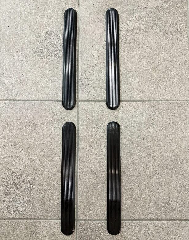 Guide rail SVARTBÄCKEN - Black stainless steel - Tactile guide rods and stop markers