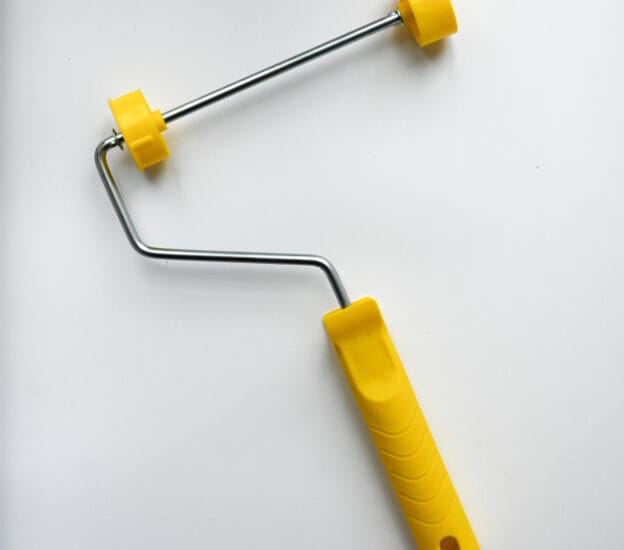 Rollerbygel för strukturroller - 18 cm med gult handtag.