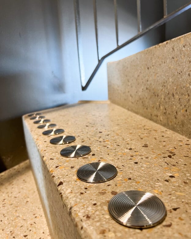 Contrast Marking FÅLHAGEN – Stainless Steel – Ribbed, 50 mm