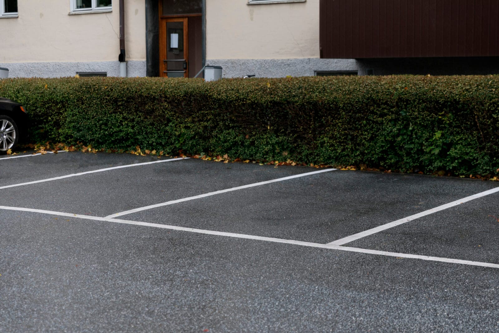 Line marking for safer outdoor environments.