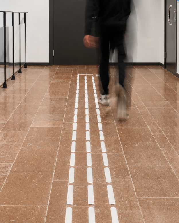 Guidance Path VITBÄCKEN – White Stainless Steel – Tactile Guidance Bars and Attention Studs